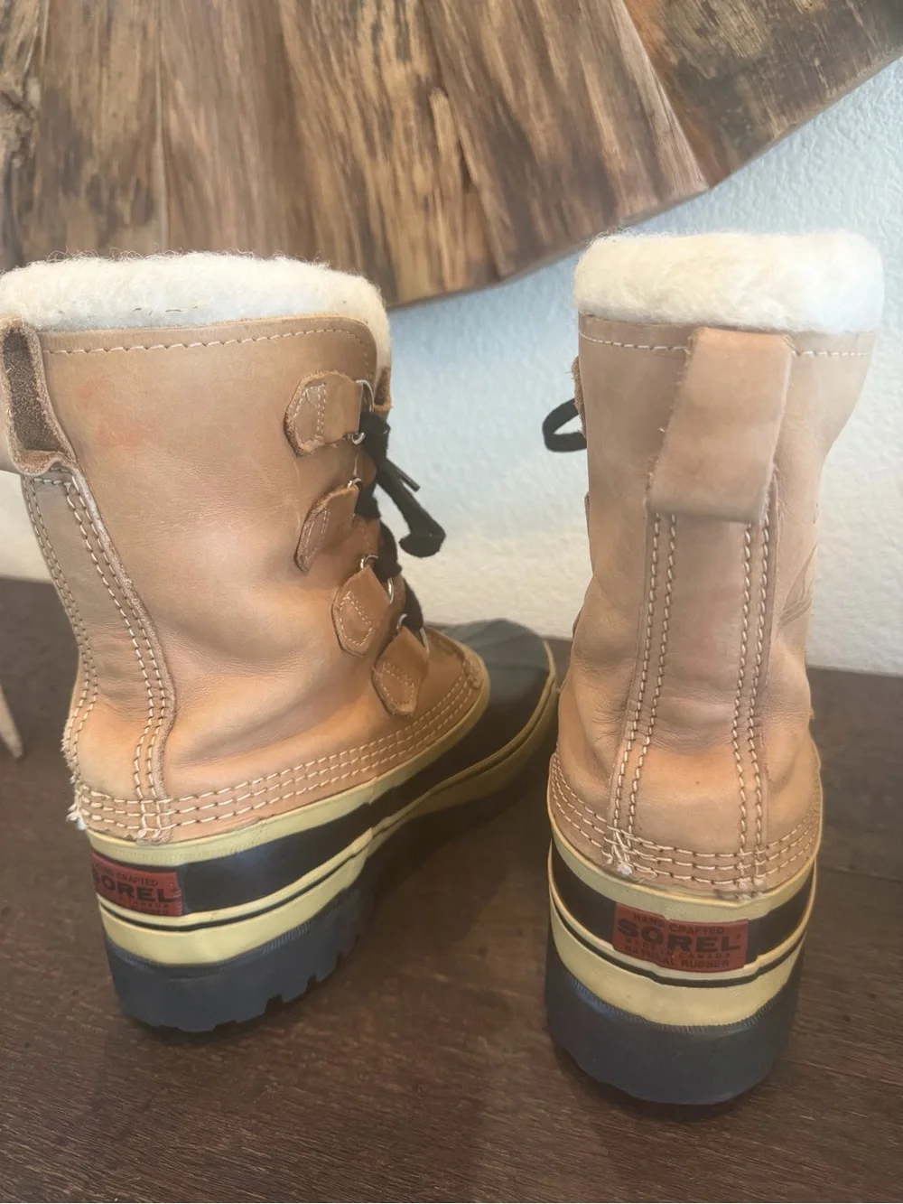 Sorel Women's Caribou Boots Size 7